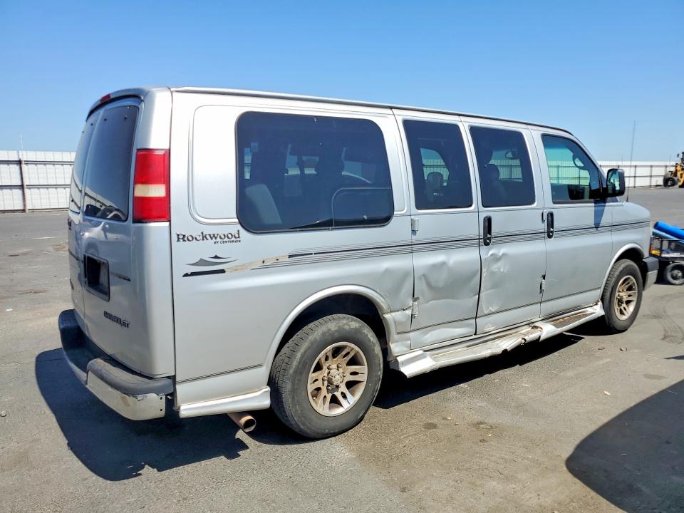 2004 Chevrolet Express G1500 მანქანა იყიდება აუქციონზე, vin: 1GBFG15T041169518, აუქციონის ნომერი: 58649666