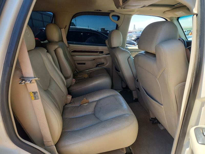 2005 Cadillac Escalade მანქანა იყიდება აუქციონზე, vin: 1GYEK63N85R243823, აუქციონის ნომერი: 55815236