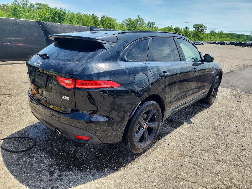 Продаж на аукціоні авто 2017 Jaguar F-pace, vin: SADCL2BV0HA495108, номер лоту: 55748836