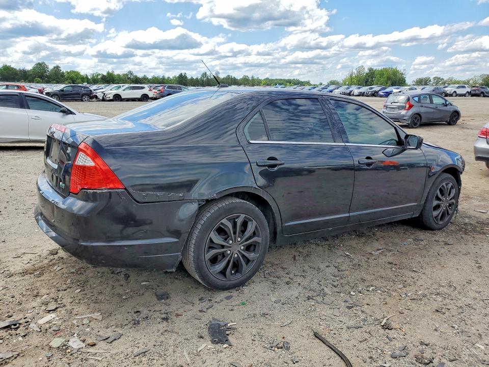 57565986 :رقم المزاد ، 3FAHP0HG2AR103623 vin ، 2010 Ford Fusion مزاد بيع
