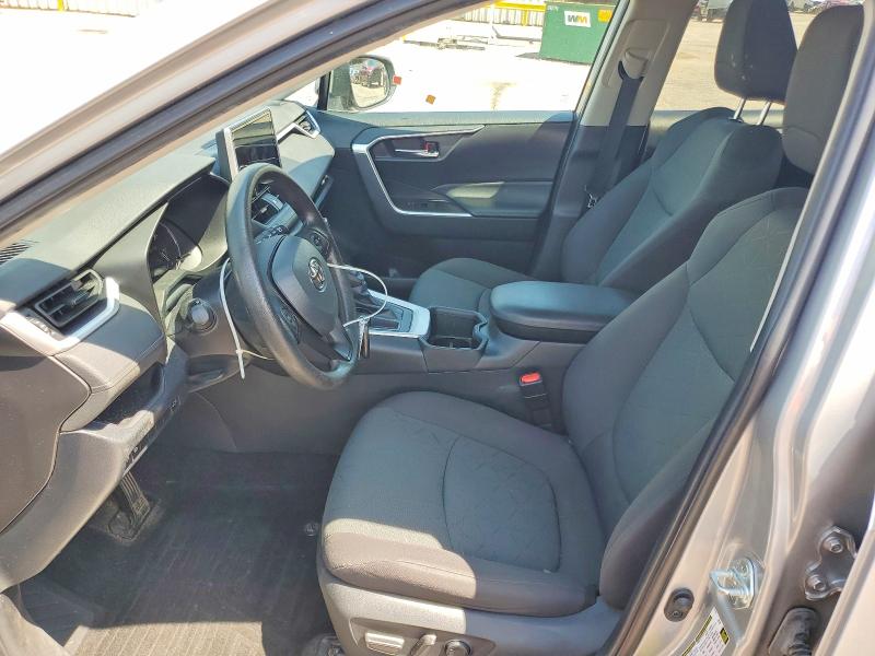 55556136 :رقم المزاد ، 2T3W1RFV8PW255676 vin ، 2023 Toyota Rav4 مزاد بيع