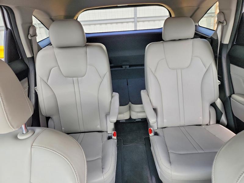 56250346 :رقم المزاد ، 5XYRK4LF0MG020841 vin ، 2021 Kia Sorento مزاد بيع