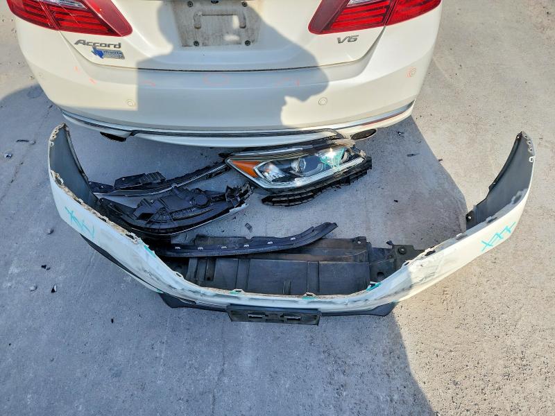 58766026 :رقم المزاد ، 1HGCR3F01GA012577 vin ، 2016 Honda Accord مزاد بيع