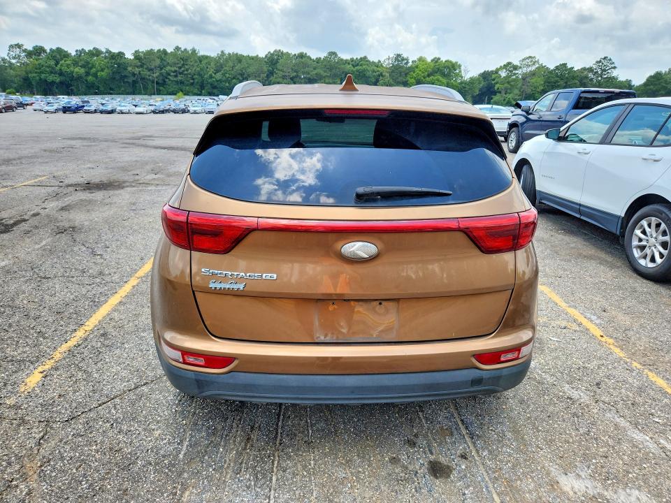 2017 Kia Sportage მანქანა იყიდება აუქციონზე, vin: KNDPM3AC2H7078974, აუქციონის ნომერი: 58322026
