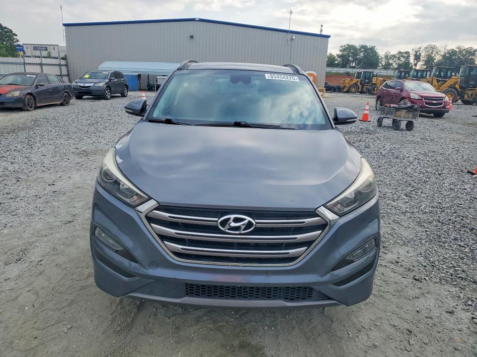 85454225 :رقم المزاد ، KM8J3CA26GU045424 vin ، 2016 Hyundai Tucson مزاد بيع