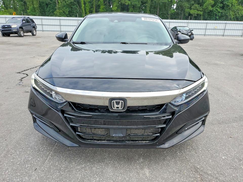 Продажа на аукционе авто 2018 Honda Accord, vin: 1HGCV1F43JA161454, номер лота: 59124256