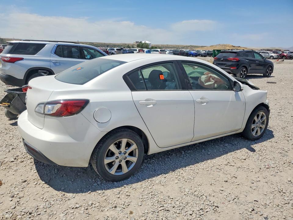 2011 Mazda 3 მანქანა იყიდება აუქციონზე, vin: JM1BL1VF4B1467826, აუქციონის ნომერი: 57707346