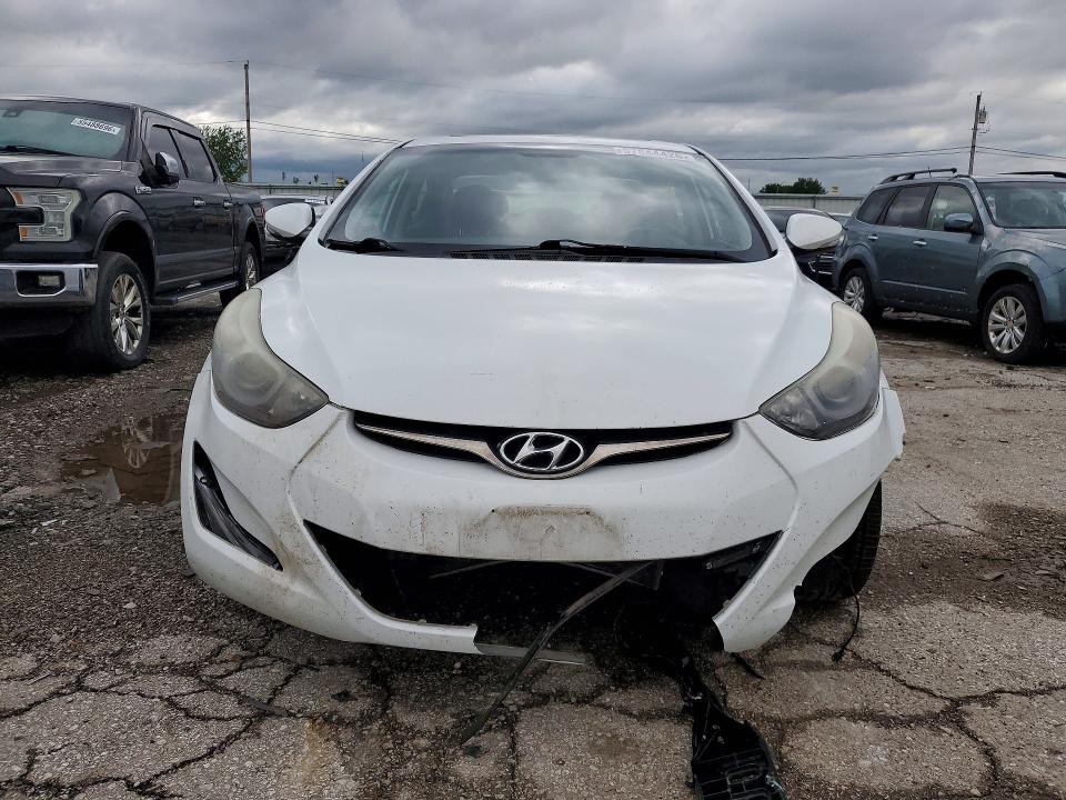 Продажа на аукционе авто 2015 Hyundai Elantra, vin: 5NPDH4AE3FH613396, номер лота: 57844426