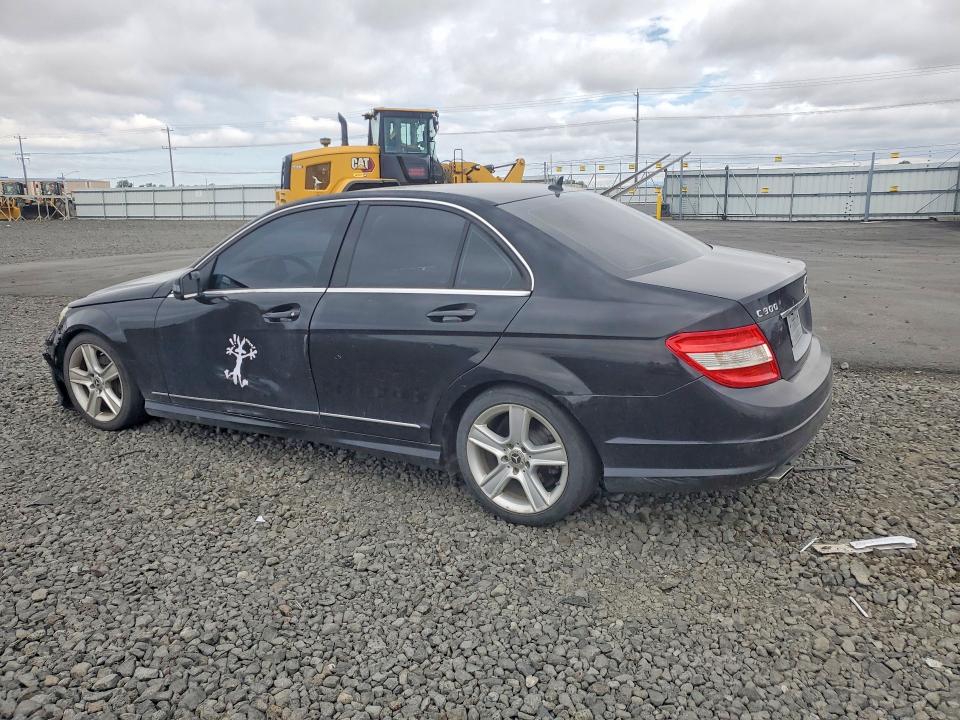 Продажа на аукционе авто 2011 Mercedes-benz C, vin: WDDGF8BB9BR184059, номер лота: 58957116