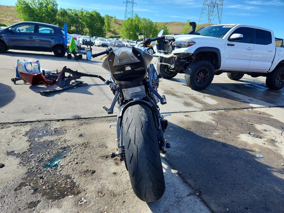 Продаж на аукціоні авто 2015 Bmw S 1000, vin: WB10D1201FZ199441, номер лоту: 57369166