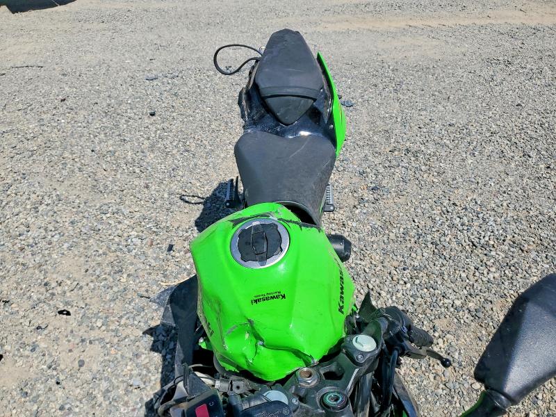 58868676 :رقم المزاد ، JKAEXKG16JDA08364 vin ، 2018 Kawasaki Ex400 مزاد بيع