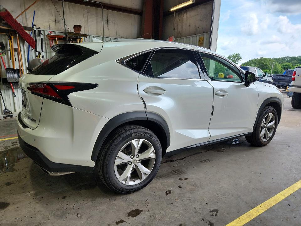 Продажа на аукционе авто 2017 Lexus Nx 200t, vin: JTJBARBZ4H2135596, номер лота: 55028706