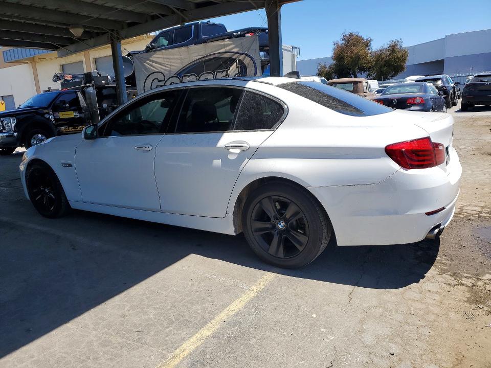 57025586 :رقم المزاد ، WBAXG5C52DD230181 vin ، 2013 Bmw 528 مزاد بيع