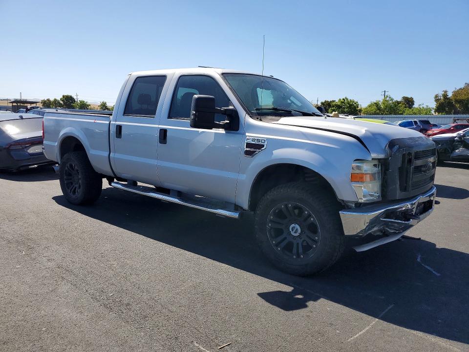 55473526 :رقم المزاد ، 1FTSW21R18EB98330 vin ، 2008 Ford F250 مزاد بيع
