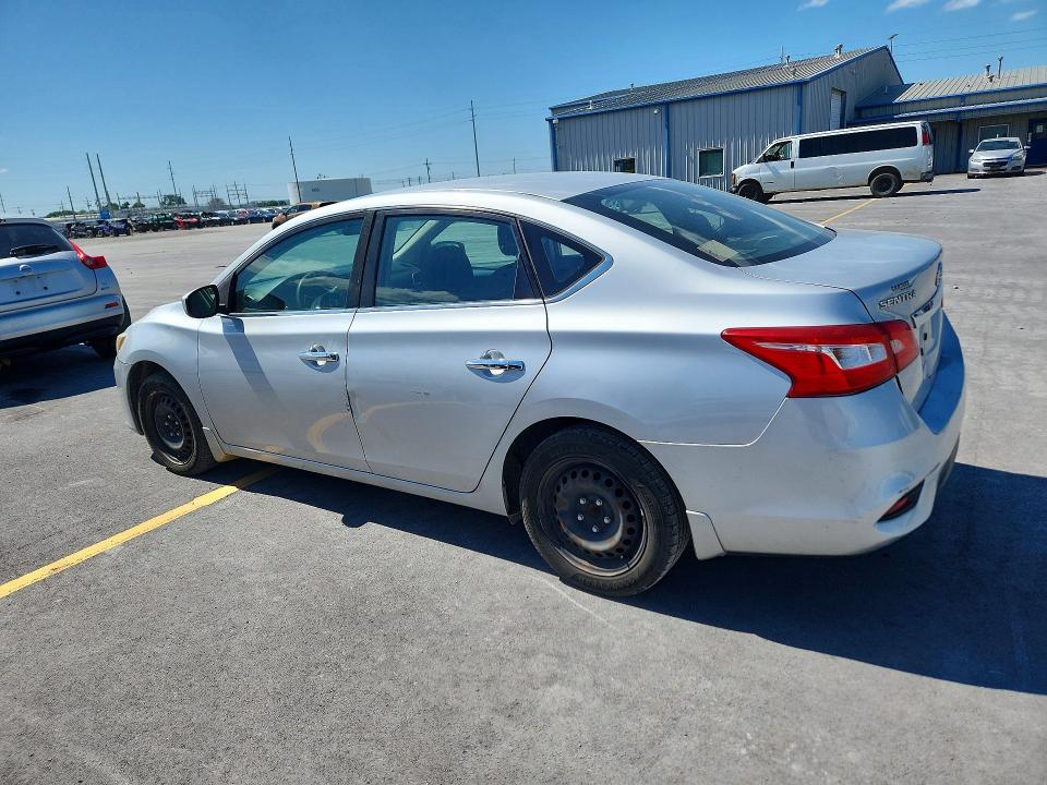 57869296 :رقم المزاد ، 3N1AB7AP5JY234552 vin ، 2018 Nissan Sentra مزاد بيع