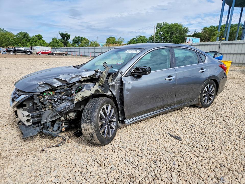 Продажа на аукционе авто 2017 Nissan Altima, vin: 1N4AL3AP2HC276639, номер лота: 55075926
