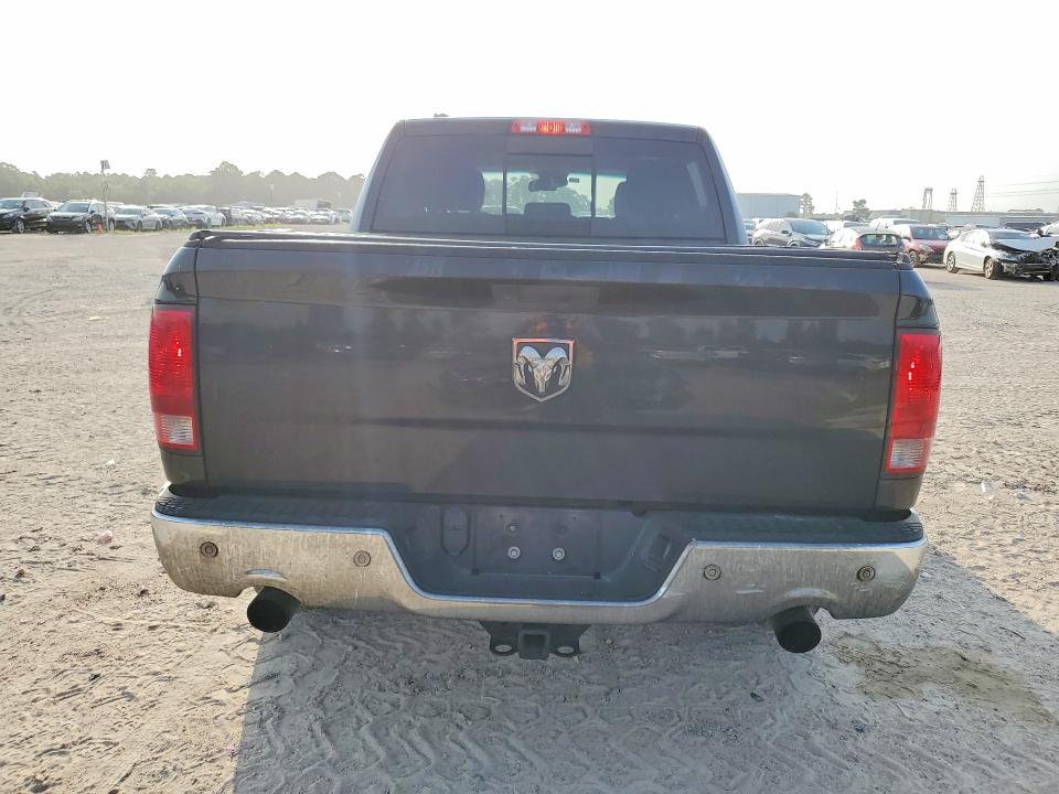58055546 :رقم المزاد ، 1C6RR6LM8JS354067 vin ، 2018 Ram 1500 مزاد بيع