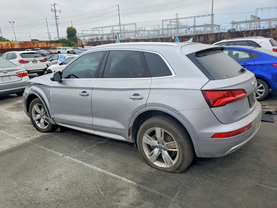 2019 Audi Q5 მანქანა იყიდება აუქციონზე, vin: WA1BNAFY9K2020357, აუქციონის ნომერი: 56137426