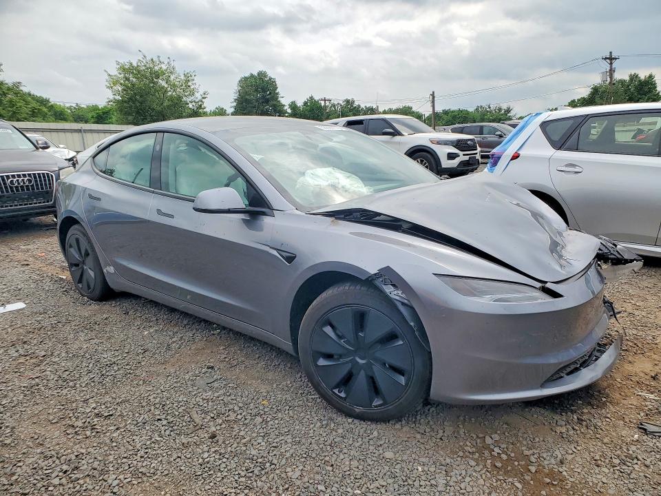 56697116 :رقم المزاد ، 5YJ3E1EAXRF866387 vin ، 2024 Tesla Model 3 مزاد بيع