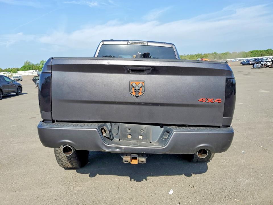 56723696 :رقم المزاد ، 1C6RR7FT3KS511823 vin ، 2019 Ram 1500 Classic مزاد بيع