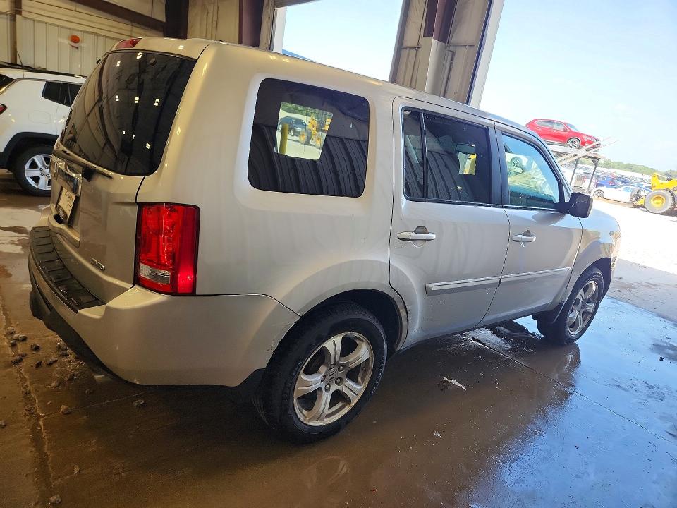 85615545 :رقم المزاد ، 5FNYF4H52DB075752 vin ، 2013 Honda Pilot مزاد بيع