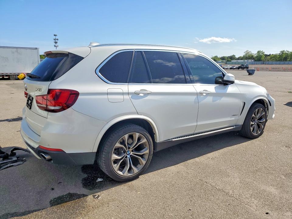 Продаж на аукціоні авто 2017 Bmw X5, vin: 5UXKR2C33H0X06714, номер лоту: 55681036