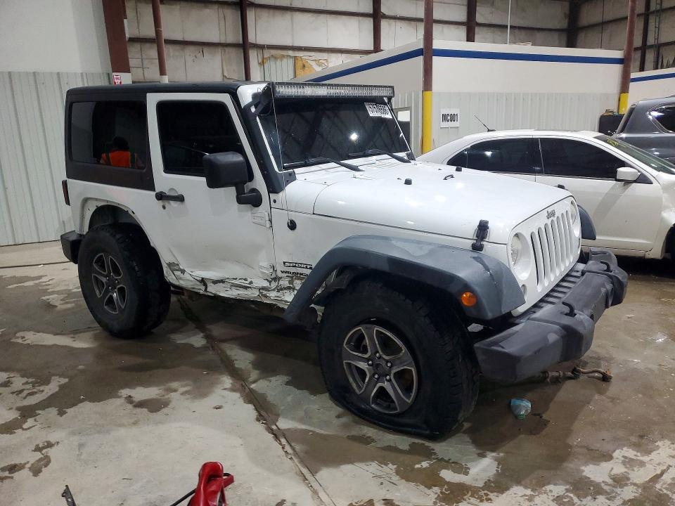 57576586 :رقم المزاد ، 1C4AJWAG4EL316426 vin ، 2014 Jeep Wrangler مزاد بيع