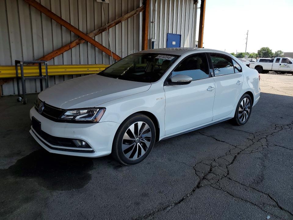 58752346 :رقم المزاد ، 3VW637AJ4FM407534 vin ، 2015 Volkswagen Jetta مزاد بيع