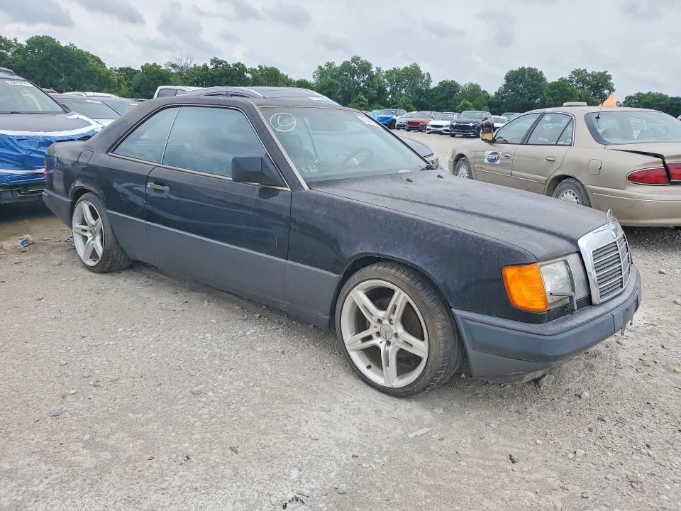 73342755 :رقم المزاد ، WDBEA50D4KA884264 vin ، 1989 Mercedes-benz 300 مزاد بيع