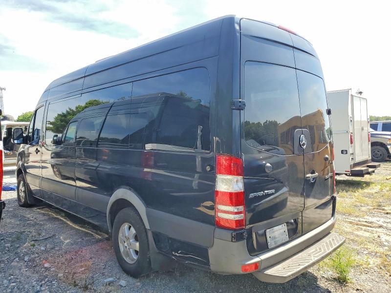 56313166 :رقم المزاد ، WDZPE8DC5F5976077 vin ، 2015 Mercedes-benz Sprinter مزاد بيع