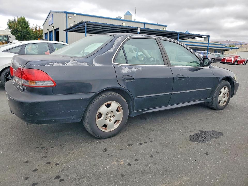 2002 Honda Accord მანქანა იყიდება აუქციონზე, vin: 1HGCG16502A023052, აუქციონის ნომერი: 57531256