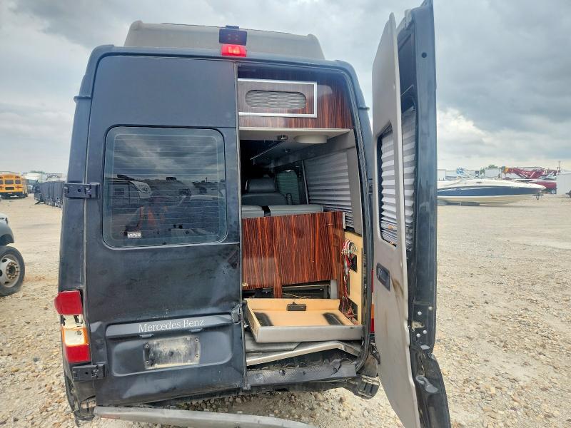 Aukcja sprzedaży 2005 Freightliner Sprinter, vin: WDRPD744755820241, numer aukcji: 56436776