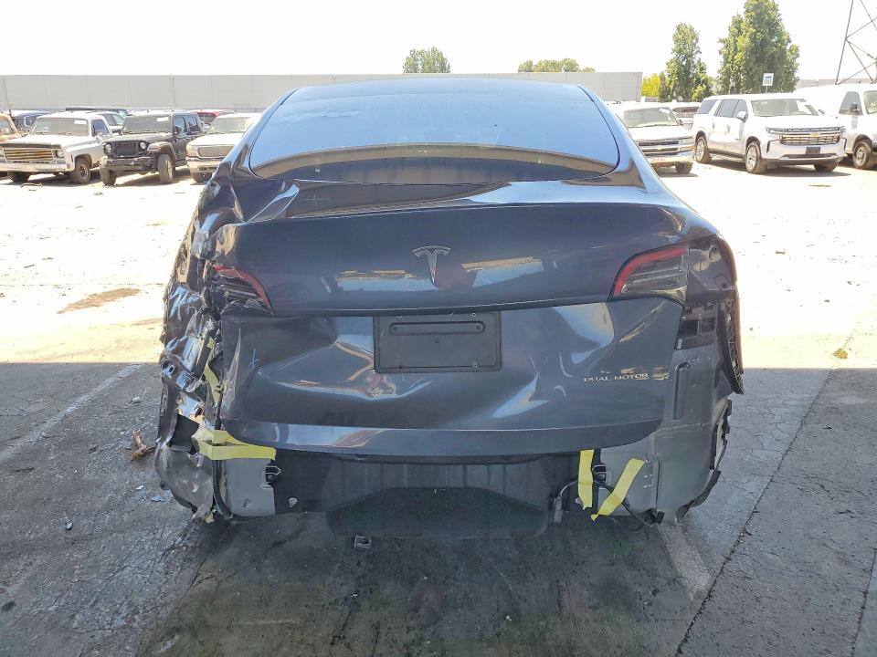 58231856 :رقم المزاد ، 7SAYGDEE2PF625377 vin ، 2023 Tesla Model Y مزاد بيع