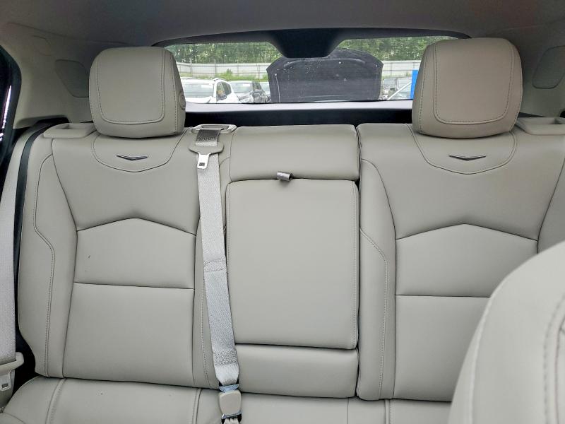 56852946 :رقم المزاد ، 1GYFZBR4XLF025694 vin ، 2020 Cadillac Xt4 مزاد بيع