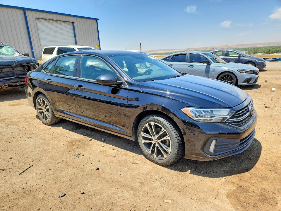 55954806 :رقم المزاد ، 3VWBM7BU1NM018532 vin ، 2022 Volkswagen Jetta مزاد بيع
