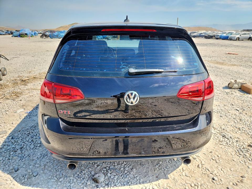 57625826 :رقم المزاد ، 3VW547AU2FM100463 vin ، 2015 Volkswagen Gti مزاد بيع