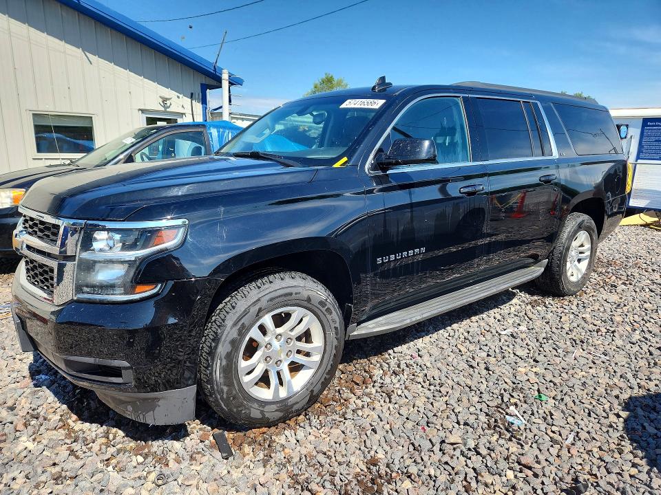 57416586 :رقم المزاد ، 1GNSKHEC4FR626182 vin ، 2015 Chevrolet Suburban مزاد بيع
