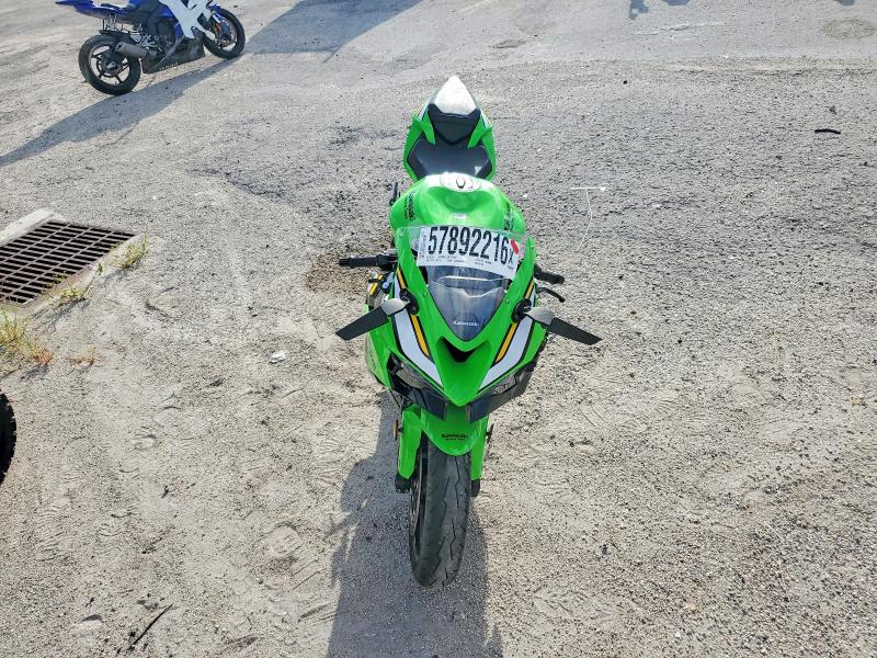 57892216 :رقم المزاد ، JKBZXJK12SA007324 vin ، 2025 Kawasaki Zx636 مزاد بيع