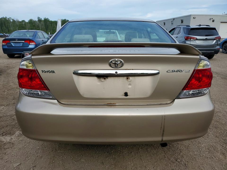2005 Toyota Camry მანქანა იყიდება აუქციონზე, vin: 4T1BE32K85U635909, აუქციონის ნომერი: 57300846