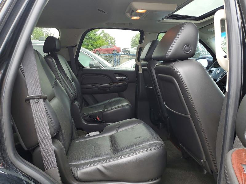 2007 Cadillac Escalade მანქანა იყიდება აუქციონზე, vin: 1GYFK63817R314376, აუქციონის ნომერი: 58506116