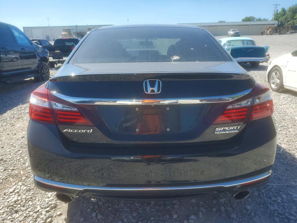 Aukcja sprzedaży 2017 Honda Accord, vin: 1HGCR2F1XHA285201, numer aukcji: 55610776