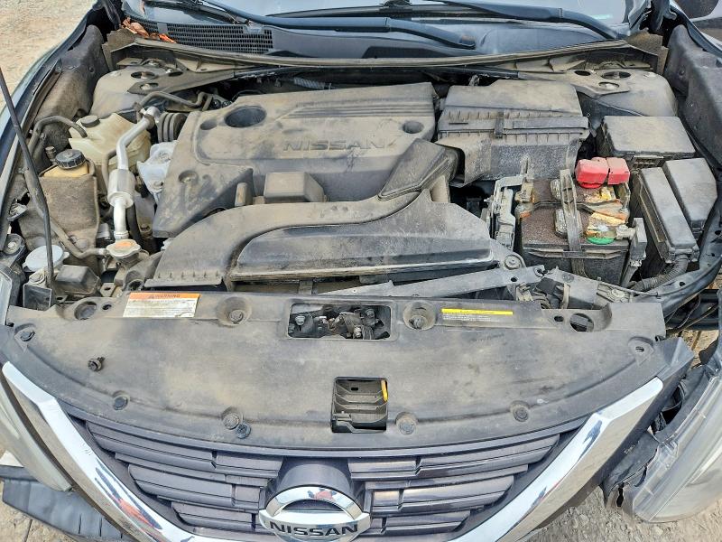 2018 Nissan Altima მანქანა იყიდება აუქციონზე, vin: 1N4AL3AP7JC232917, აუქციონის ნომერი: 58622406