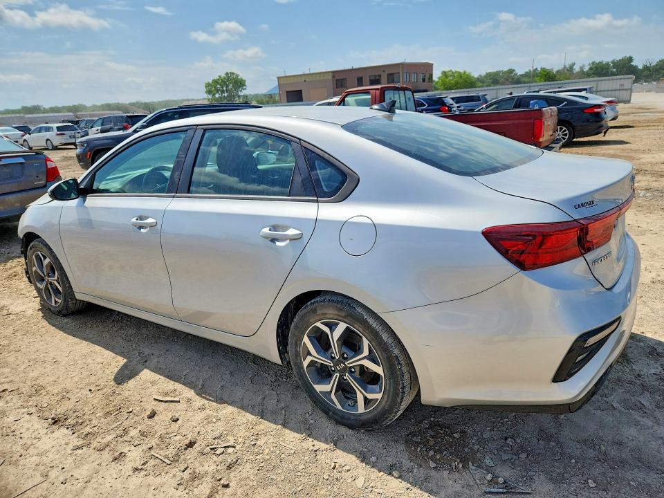 56629636 :رقم المزاد ، 3KPF24ADXLE142414 vin ، 2020 Kia Forte مزاد بيع