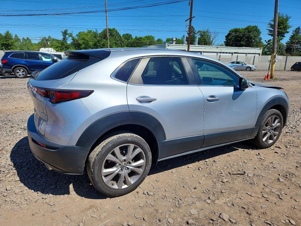 2021 Mazda Cx-30 მანქანა იყიდება აუქციონზე, vin: 3MVDMBCL2MM215436, აუქციონის ნომერი: 55430766