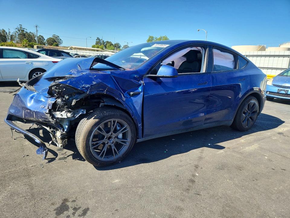 2024 Tesla Model Y მანქანა იყიდება აუქციონზე, vin: 7SAYGDED1RF212151, აუქციონის ნომერი: 59199636
