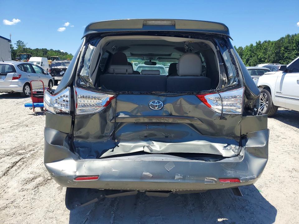 2011 Toyota Sienna მანქანა იყიდება აუქციონზე, vin: 5TDYK3DC0BS104779, აუქციონის ნომერი: 53219416