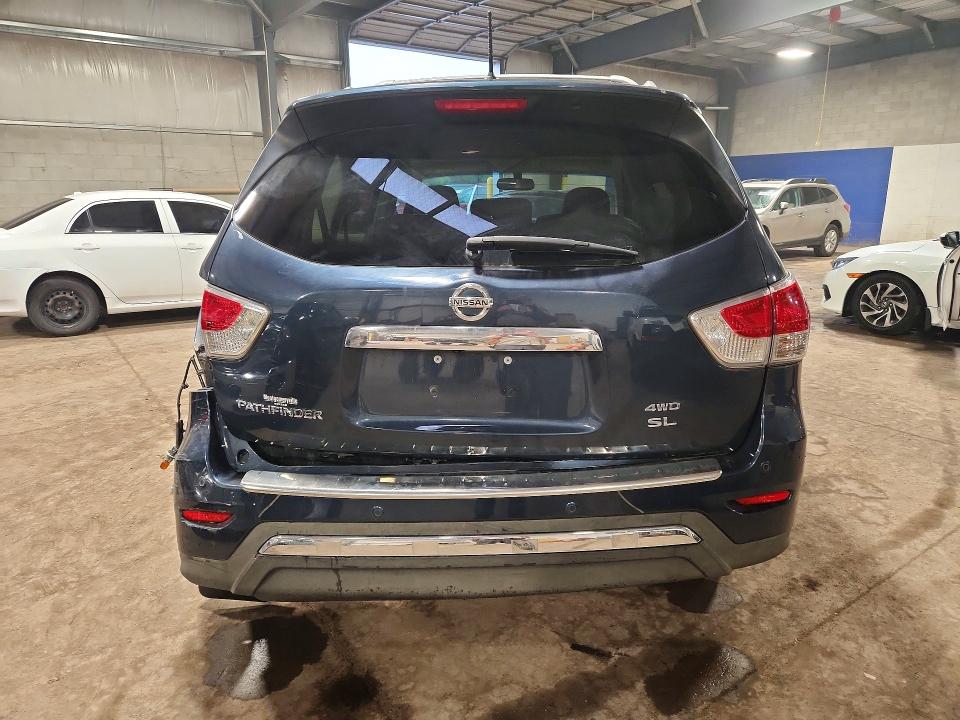 2015 Nissan Pathfinder მანქანა იყიდება აუქციონზე, vin: 5N1AR2MM0FC720050, აუქციონის ნომერი: 56271896