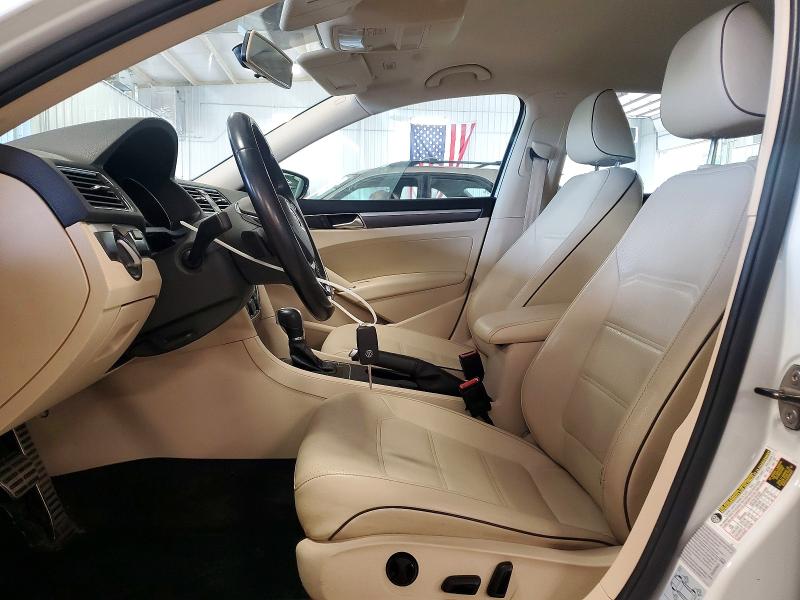 Продажа на аукционе авто 2017 Volkswagen Passat, vin: 1VWDT7A37HC062206, номер лота: 56041946