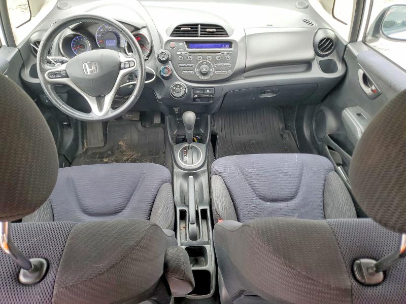 58431026 :رقم المزاد ، JHMGE8H50DC043996 vin ، 2013 Honda Fit مزاد بيع