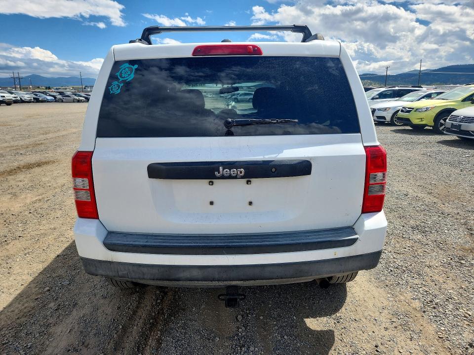 2016 Jeep Patriot მანქანა იყიდება აუქციონზე, vin: 1C4NJPBA8GD787266, აუქციონის ნომერი: 57902406